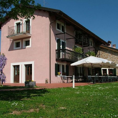 Buttrio Agriturismo Scacciapensieri מראה חיצוני תמונה